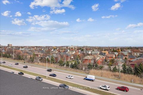 Photo 42 at 105 - 3028 Creekshore Common, GO Glenorchy, Oakville