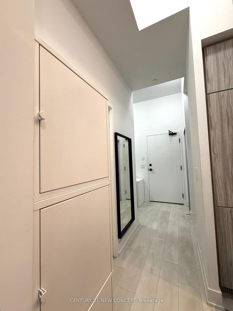 Photo 9 at 360 - 2481 Taunton Road, RO River Oaks, Oakville