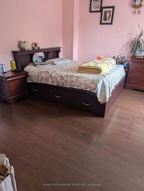 Photo 9 at 12 Greypoint Drive, Malvern, Toronto