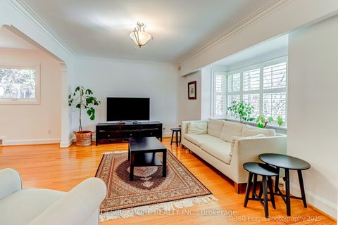 Photo 9 at 70 Ridgevale Drive, Lawrence, Toronto