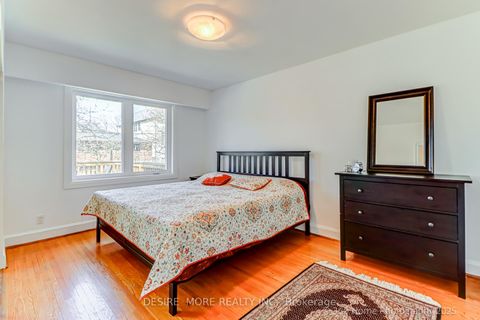Photo 15 at 70 Ridgevale Drive, Lawrence, Toronto