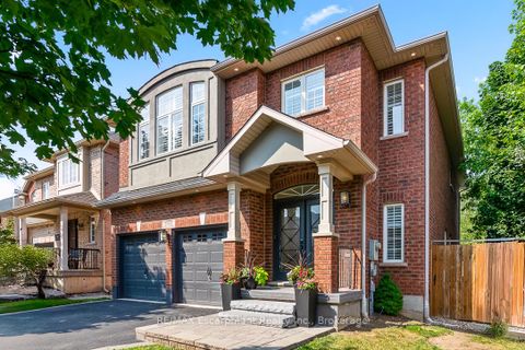 Photo 1 at 2301 Baronwood Drive, WT West Oak Trails, Oakville