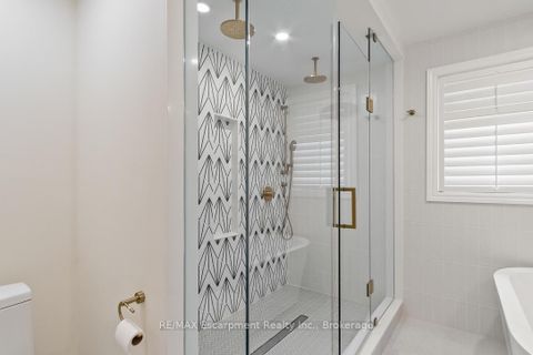Photo 23 at 2301 Baronwood Drive, WT West Oak Trails, Oakville
