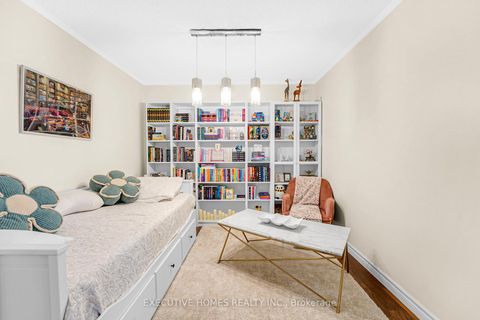 Photo 4 at 508 - 3131 Bridletowne Circle, L'Amoreaux, Toronto