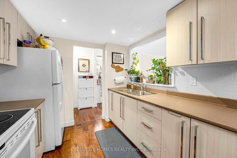 Photo 11 at 508 - 3131 Bridletowne Circle, L'Amoreaux, Toronto