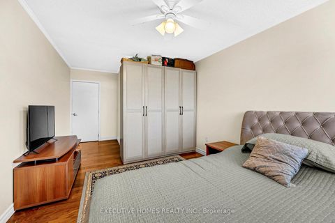 Photo 15 at 508 - 3131 Bridletowne Circle, L'Amoreaux, Toronto
