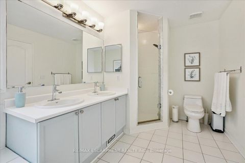 Photo 15 at 105 River Glen Boulevard, RO River Oaks, Oakville