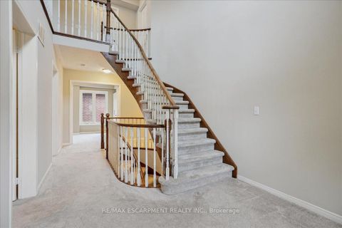 Photo 22 at 105 River Glen Boulevard, RO River Oaks, Oakville