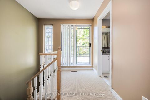 Photo 24 at 186 Milan Street, Moss Park, Toronto