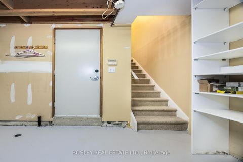 Photo 36 at 186 Milan Street, Moss Park, Toronto