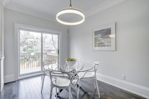 Photo 6 at 352B Lawrence Avenue W, Nortown, Toronto