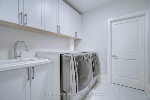 Photo 20 at 352B Lawrence Avenue W, Nortown, Toronto