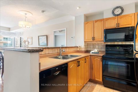 Photo 4 at 508 - 2 Toronto Street, Lakeshore, Barrie
