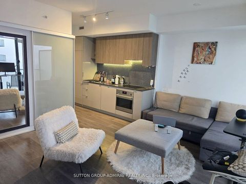 Photo 1 at 3505 - 161 Roehampton Avenue, Mount Pleasant West, Toronto