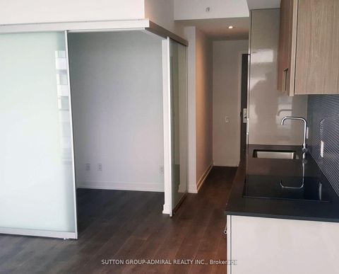 Photo 6 at 3505 - 161 Roehampton Avenue, Mount Pleasant West, Toronto