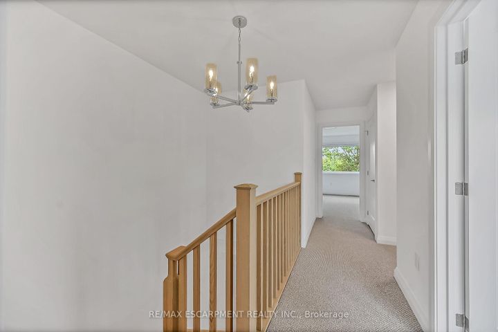 Photo 37 at 385 LIMERIDGE Road E, Bruleville, Hamilton