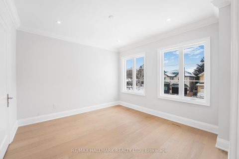 Photo 35 at 42 Agar Crescent, City Centre West, Toronto