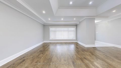 Photo 4 at 321 Betty Ann Drive, Willowdale West, Toronto