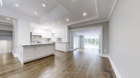 Photo 7 at 321 Betty Ann Drive, Willowdale West, Toronto