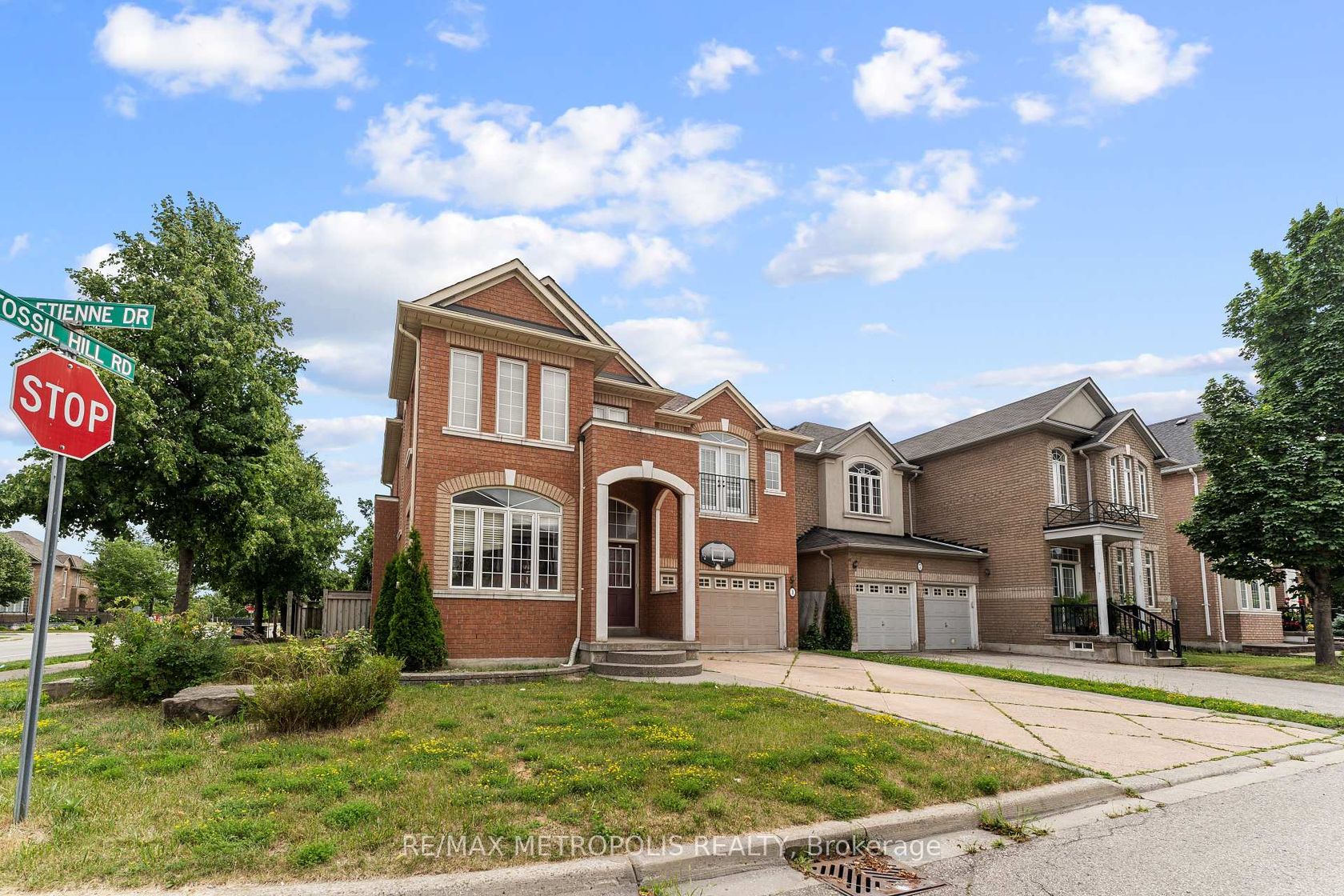 1 St Etienne Drive, Vellore Village, Vaughan 