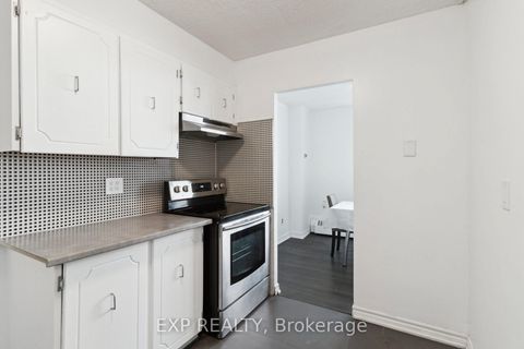 Photo 23 at 1101 - 5 Parkway Forest Drive, Henry Farm, Toronto