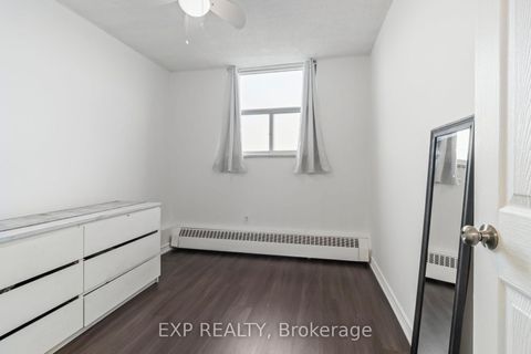 Photo 32 at 1101 - 5 Parkway Forest Drive, Henry Farm, Toronto