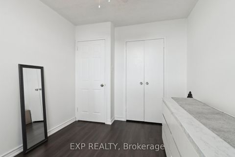 Photo 33 at 1101 - 5 Parkway Forest Drive, Henry Farm, Toronto