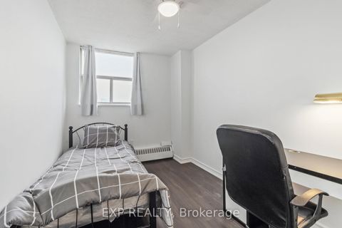 Photo 34 at 1101 - 5 Parkway Forest Drive, Henry Farm, Toronto