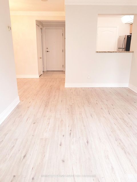 Photo 3 at 616 - 5418 Yonge Street, Willowdale West, Toronto