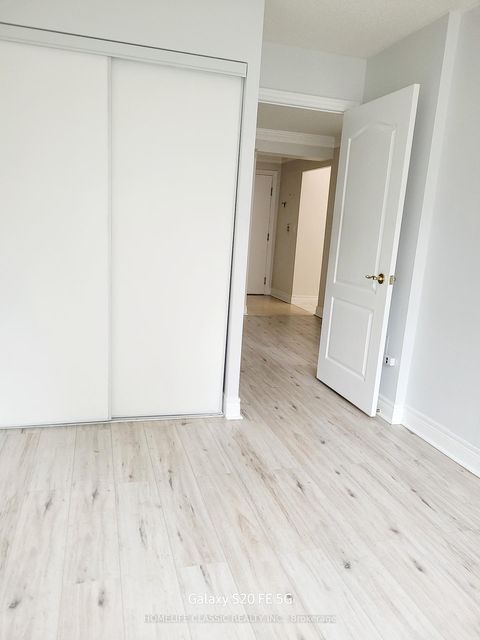 Photo 4 at 616 - 5418 Yonge Street, Willowdale West, Toronto