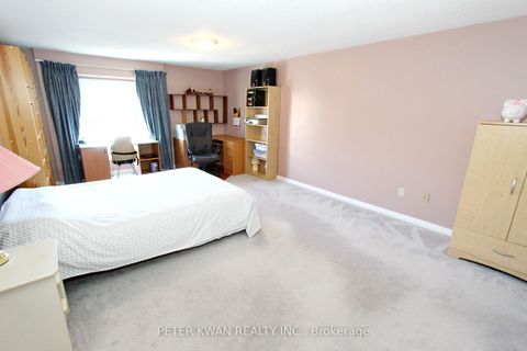 Photo 21 at 19 Sandyhook Square, Steeles, Toronto