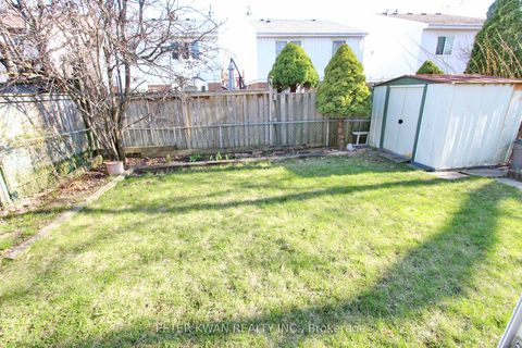 Photo 37 at 19 Sandyhook Square, Steeles, Toronto
