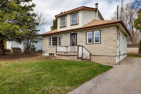 Photo 5 at 36 Sylvan Crescent, Oak Ridges Lake Wilcox, Richmond Hill