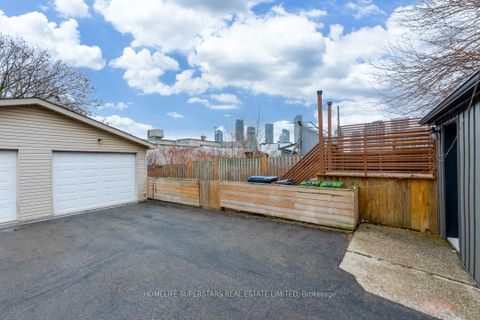 Photo 25 at 5 Aldgate Avenue, Queensway, Toronto