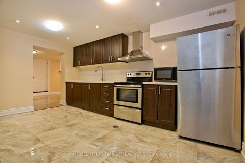 Photo 32 at 157 Pleasant View Drive, Pleasant View, Toronto