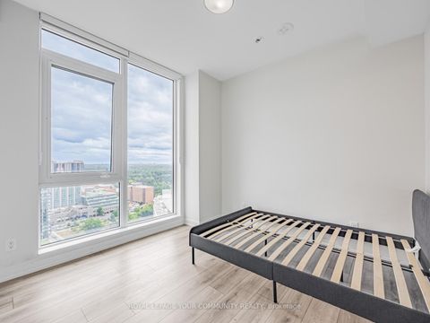 Photo 13 at 2405 - 15 Ellerslie Avenue, Willowdale West, Toronto