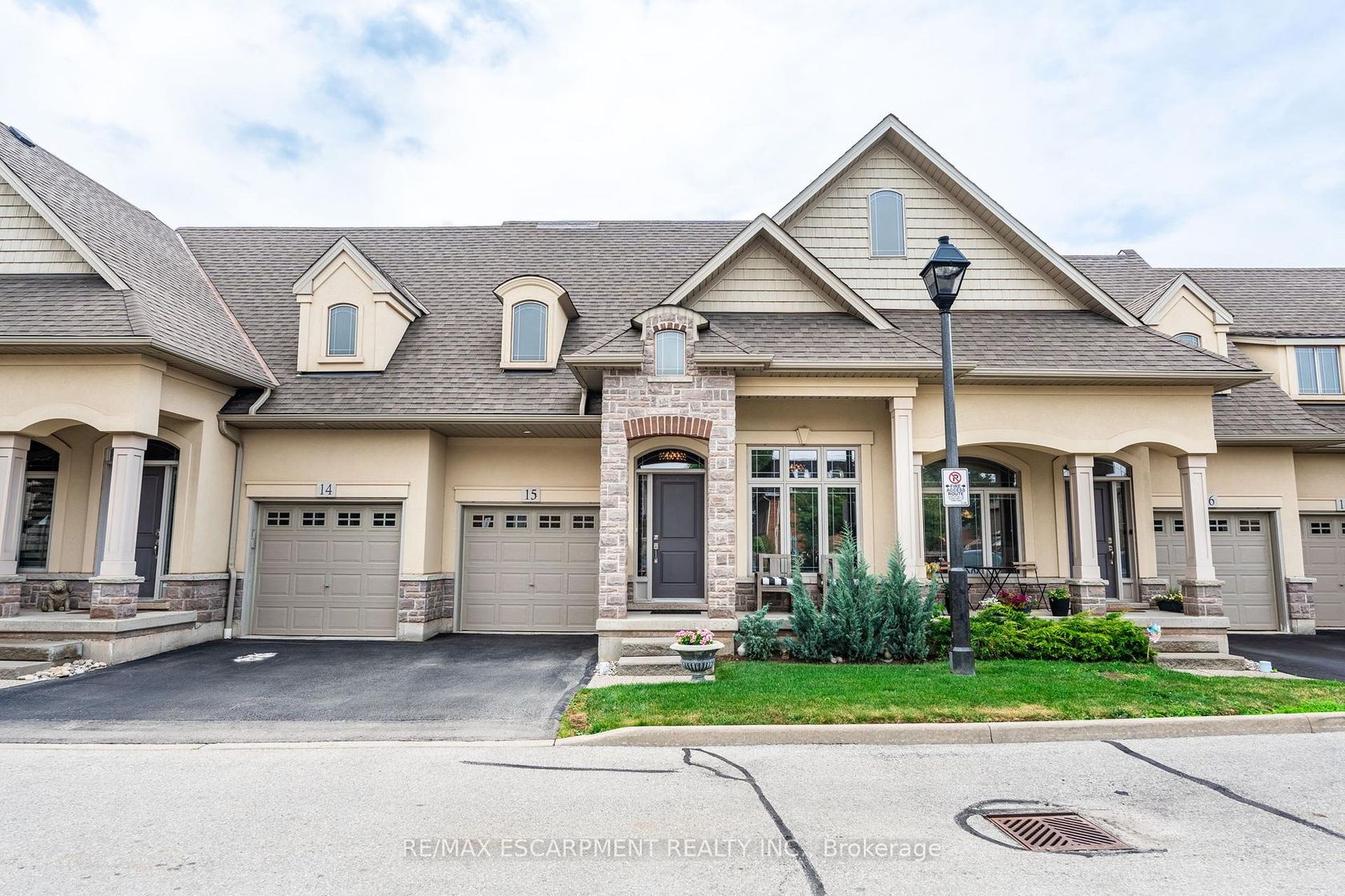 15 - 5056 New Street, Appleby, Burlington 