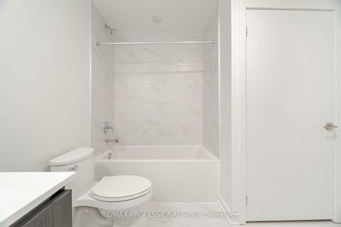 Photo 12 at 603 - 395 Dundas Street W, GO Glenorchy, Oakville