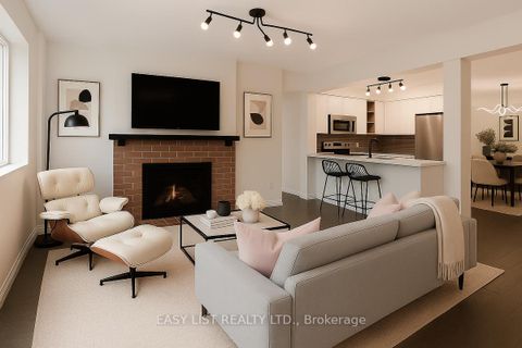Photo 7 at 613 - 75 Weldrick Road E, Observatory, Richmond Hill