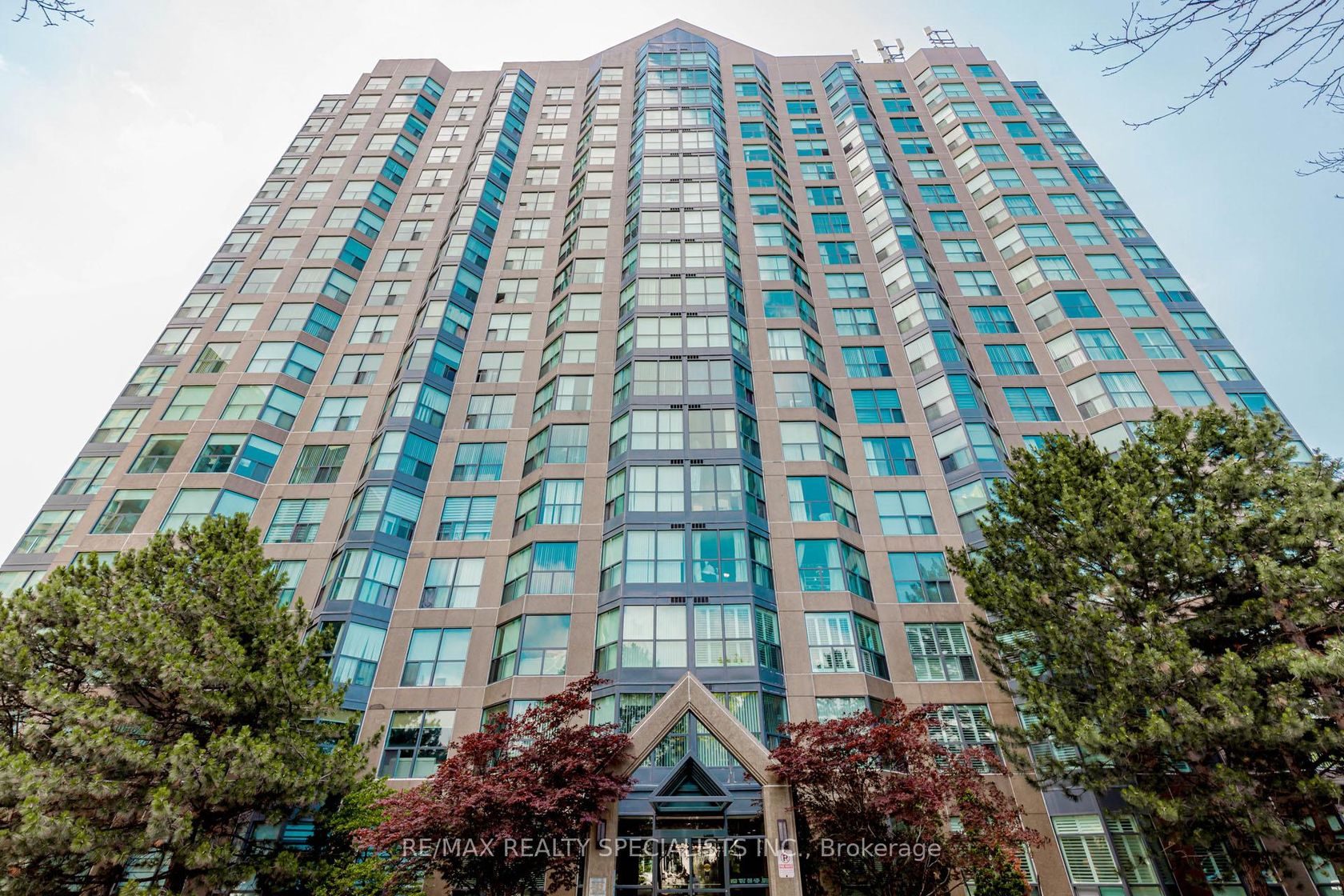 1102 - 2177 Burnhamthorpe Road W, Erin Mills, Mississauga 