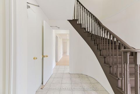 Photo 3 at 40 Blair Crescent, Grove East, Barrie