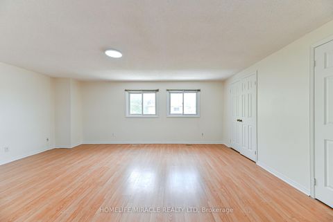 Photo 14 at 40 Blair Crescent, Grove East, Barrie