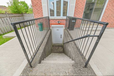 Photo 28 at 40 Blair Crescent, Grove East, Barrie
