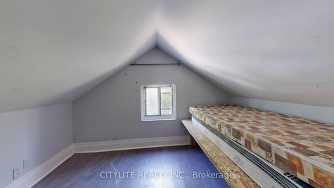 Photo 18 at 170 Lambton Avenue, Smythe, Toronto