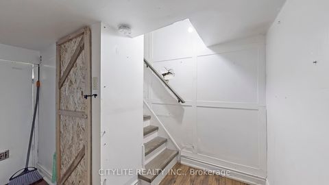 Photo 20 at 170 Lambton Avenue, Smythe, Toronto
