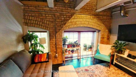 Photo 6 at 201 - 1100 Lansdowne Avenue, Junction, Toronto