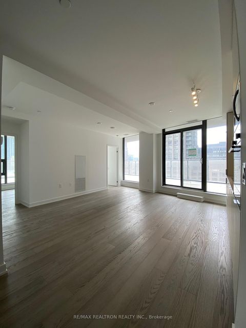Photo 2 at 607 - 11 Wellesley Street W, Bay Street Corridor, Toronto