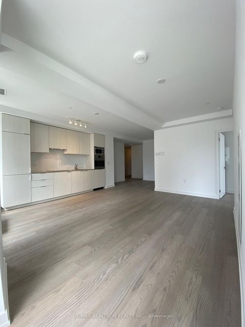 Photo 3 at 607 - 11 Wellesley Street W, Bay Street Corridor, Toronto