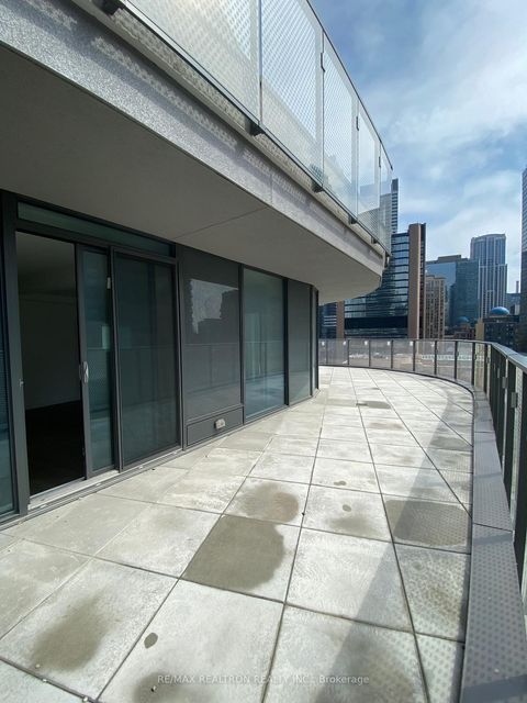 Photo 15 at 607 - 11 Wellesley Street W, Bay Street Corridor, Toronto