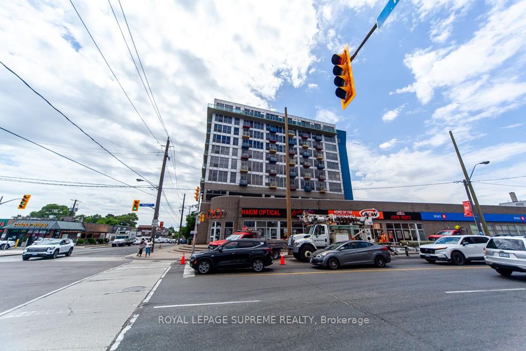 202 - 1600 Keele Street, Eglinton West, Toronto 